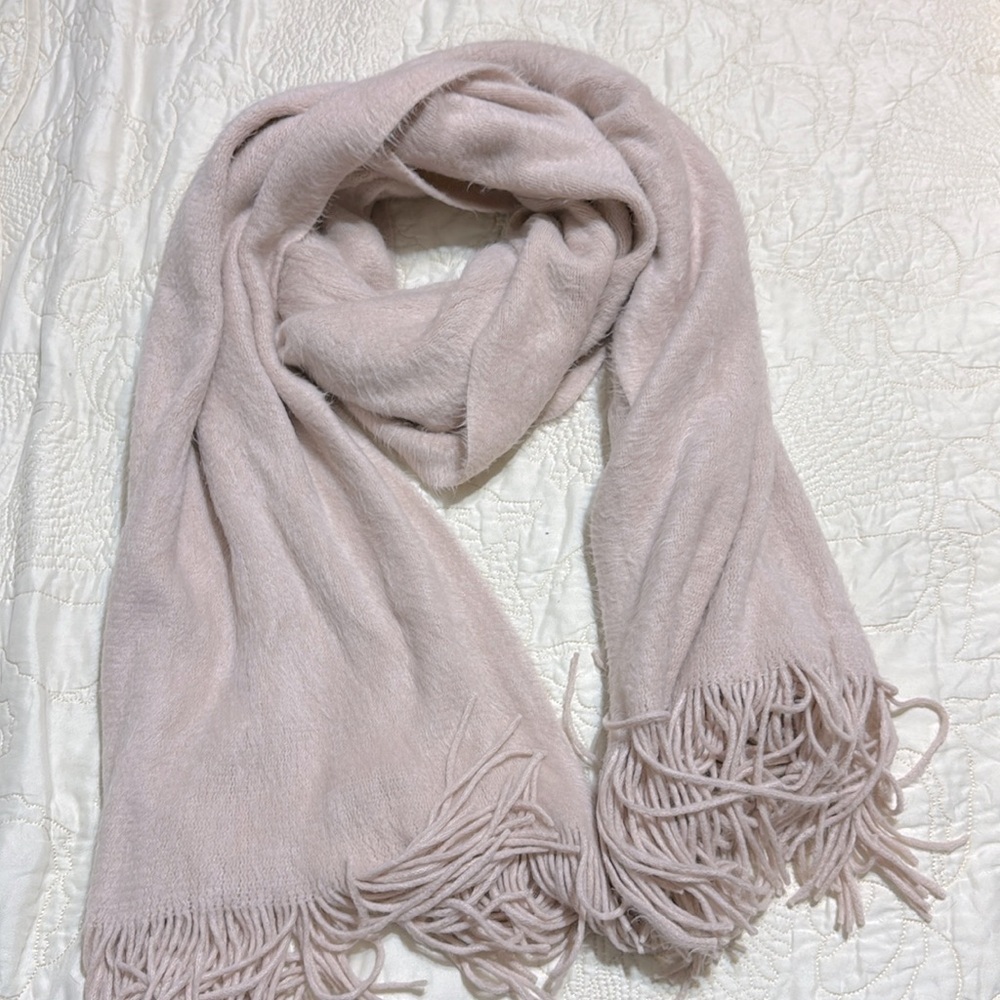 Fleece blanket scarf